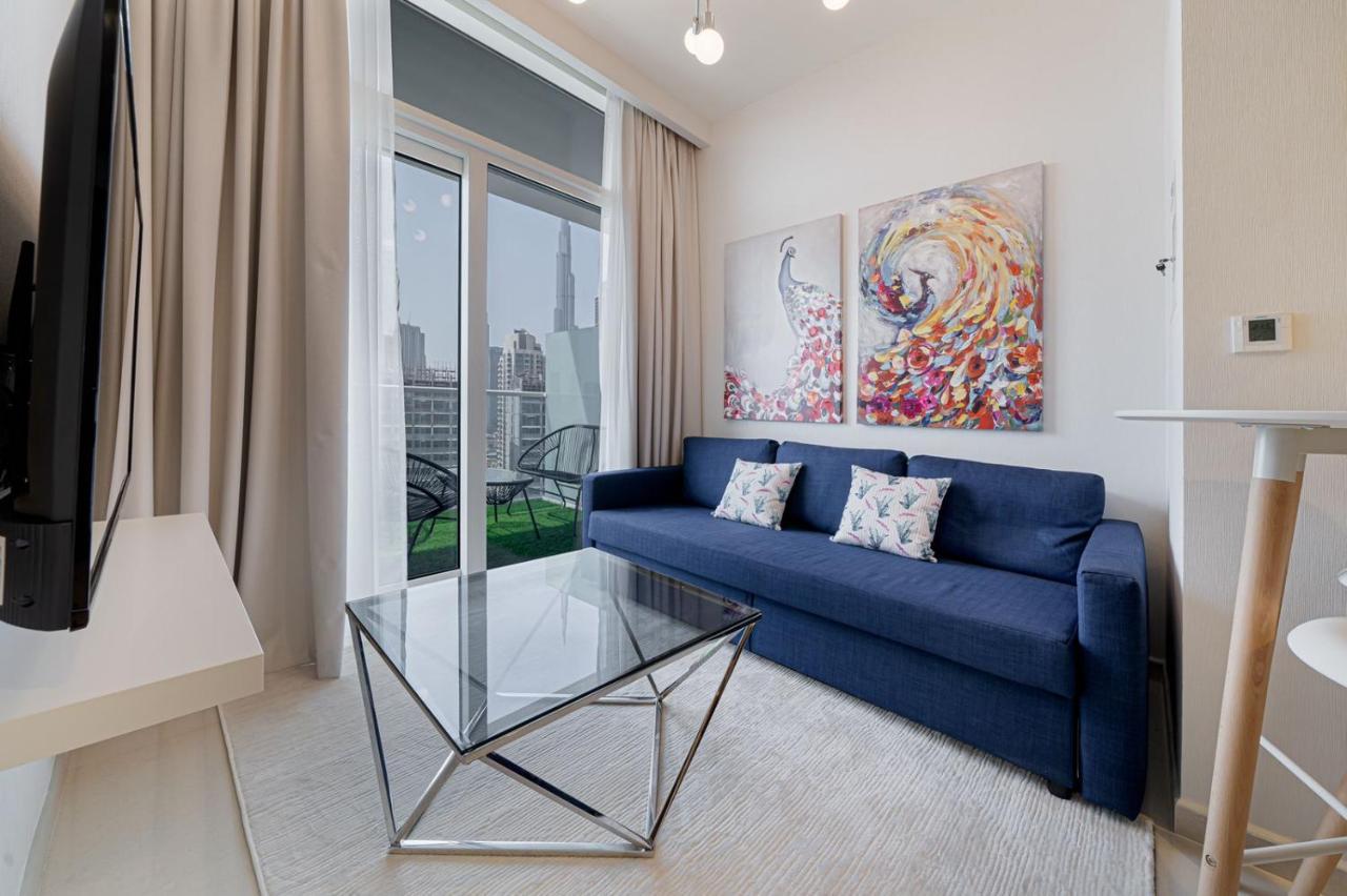 Alluring 1 Bd Apartment In Business Bay With Burj Khalifa View Дубай Екстер'єр фото