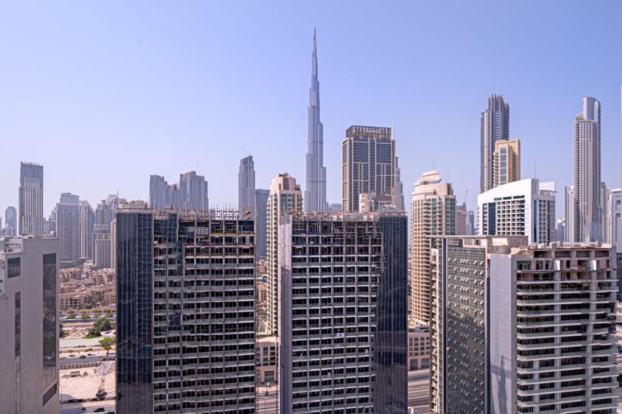 Alluring 1 Bd Apartment In Business Bay With Burj Khalifa View Дубай Екстер'єр фото
